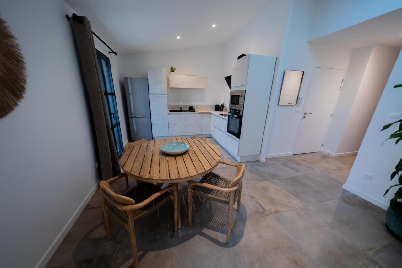 La Maison Du Port Apt Marsa Marseillan  Exteriör bild